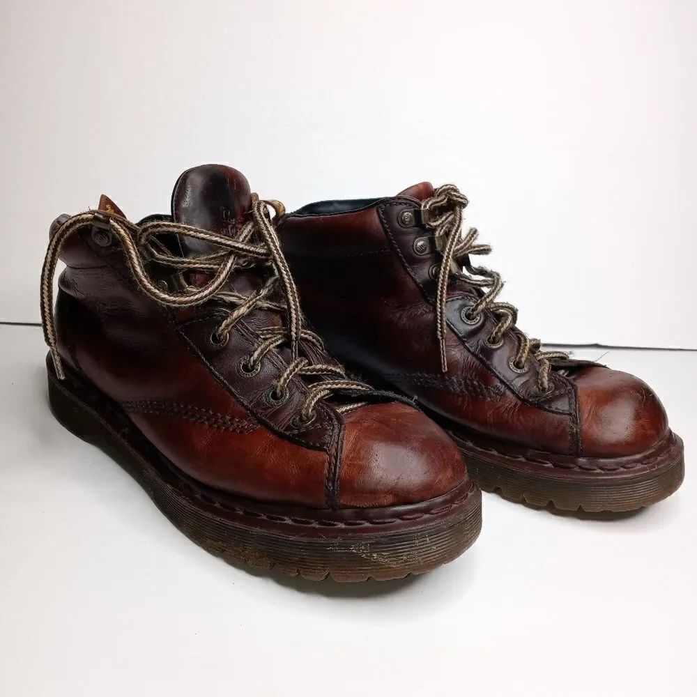 Vintage Dr. Martens England 8287 brown boots UK 10